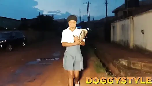 Başarılı fışkırtma için huzur içinde boşalıyorum