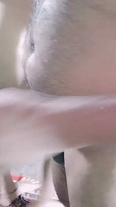 Desi gaand wali indian aunty ki gaand chodtta jawan ladka | Klip 1