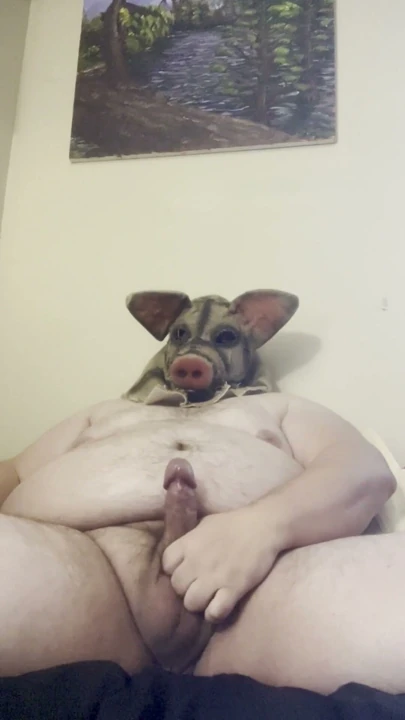 Obez Amerikalı domuz bubba burly chub şişman götünü ve yarağını teşhir ediyor | Klip 3