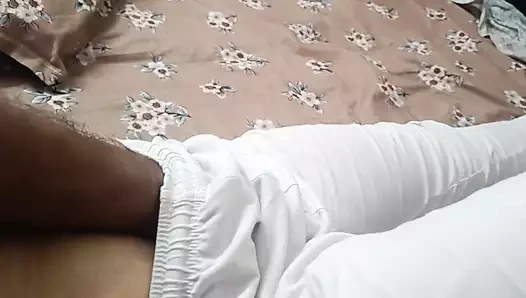 Amcığı parmaklarken izle