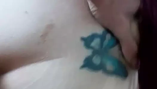 Tyler fırtına sıcak sikme için kalın milf üzerinde eğilir