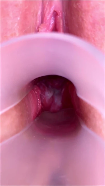 "Amcığımın içinde yakın çekim klitoris orgazmı" dan çarpıcı an