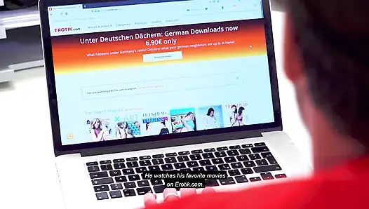 Gizemli Sidney Dark kullanıcı max'i onu sikmesi için baştan çıkarıyor!