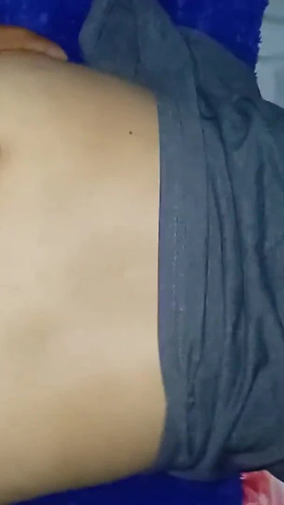 Asyalı bir yıldızın götünü sikiyor | Klip 1