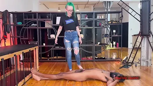 Temptress nightshade - ilk kez squish (hd 1080p mp4)