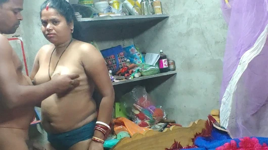 Indian Desi bhabhi ki fuking video