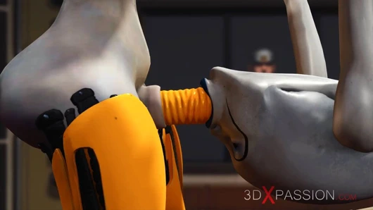 Futa seks robotu bilim kurgu laboratuvarında bir kadın uzaylıyla oynuyor