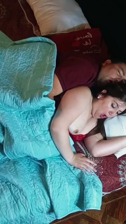 I share a bed with my stepsister, and we end up fucking. | Clip 1