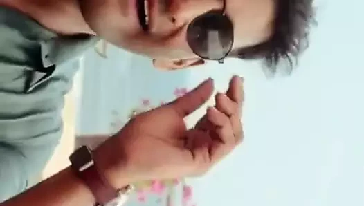 güneşli romantik seksi sahne