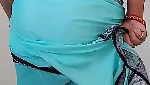 seksi desi yenge açığa