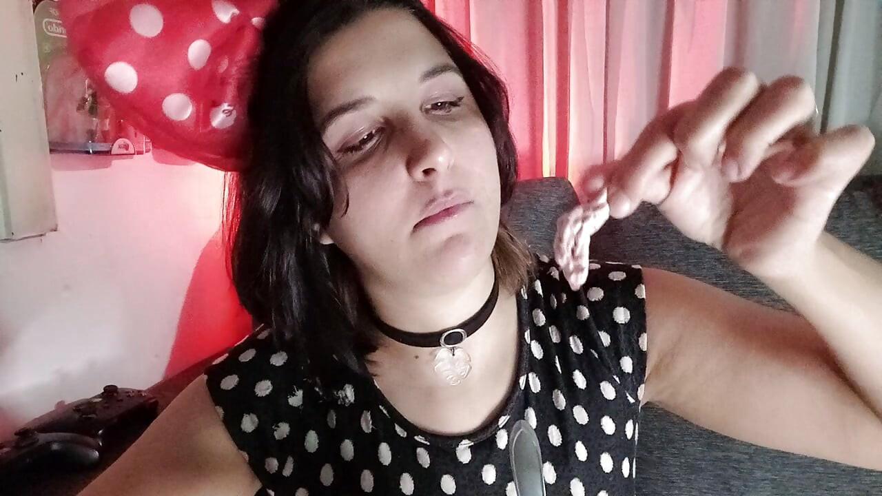 Baloncuk pisliği yapıyor - minnie kıyafeti - tavşan tezgahçı