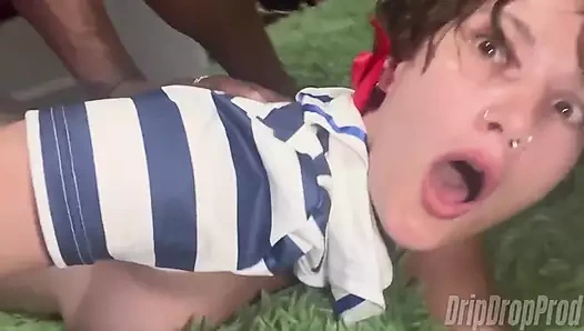 Denizci Reed sikildikten sonra yüzünde sperm olmasını seviyor!!