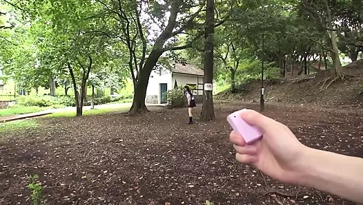 Islak amcıklı güzel Japon kız sansürsüz sert yarağı seviyor # 12 - bölüm 1