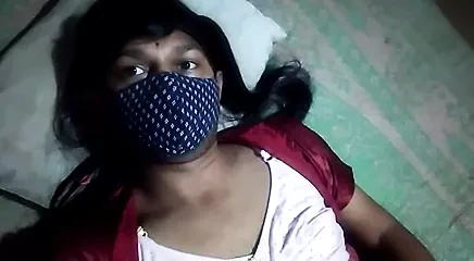 Crossy vücut göster dışarı seks