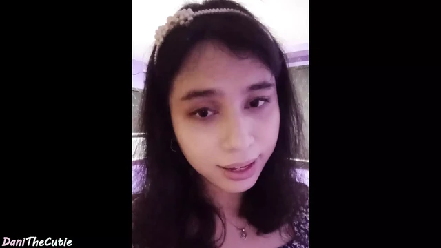 DaniTheCutie твоя красивая подруга на большом расстоянии в этом видеозвонке