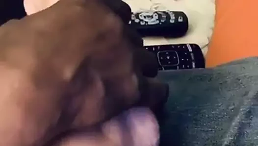 Giorgia'nın ayak parmaklarını ovmak