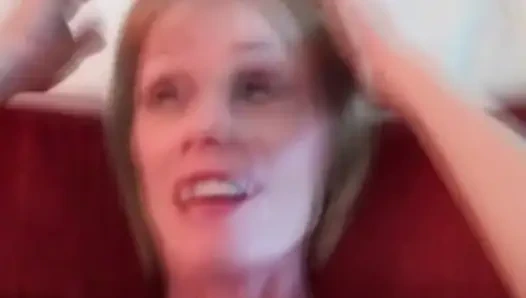 Melanie'nin şehvetli oral becerileri