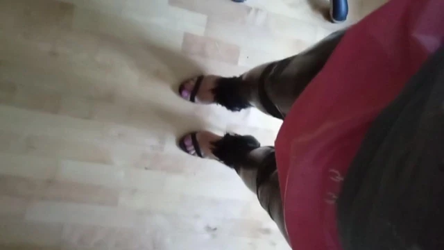 korkak steffi ve onun korku topuklu - topuklu eğitim bölüm 2