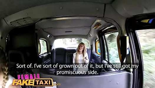 Femalefaketaxi sarışın fitness bebek seviyor büyük memeler ve yeme