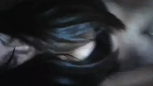 Eski karım bana sert biniyor.