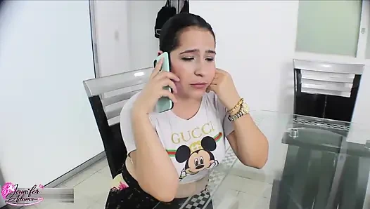 I take advantage of the fact that my best friend is resting naked to go and warm her up and then fuck her- Porno en Español