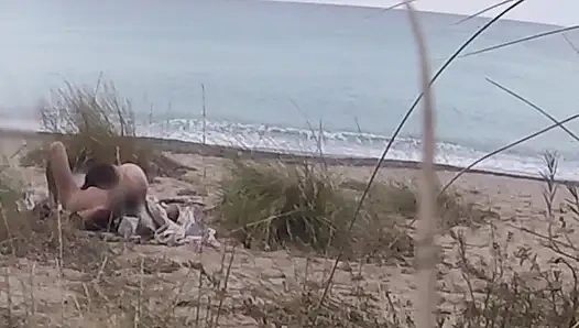 Fransız öğretmen sürtük çıplak plajda amatör sakso çekiyor yabancıyla boşalma - misscreamy