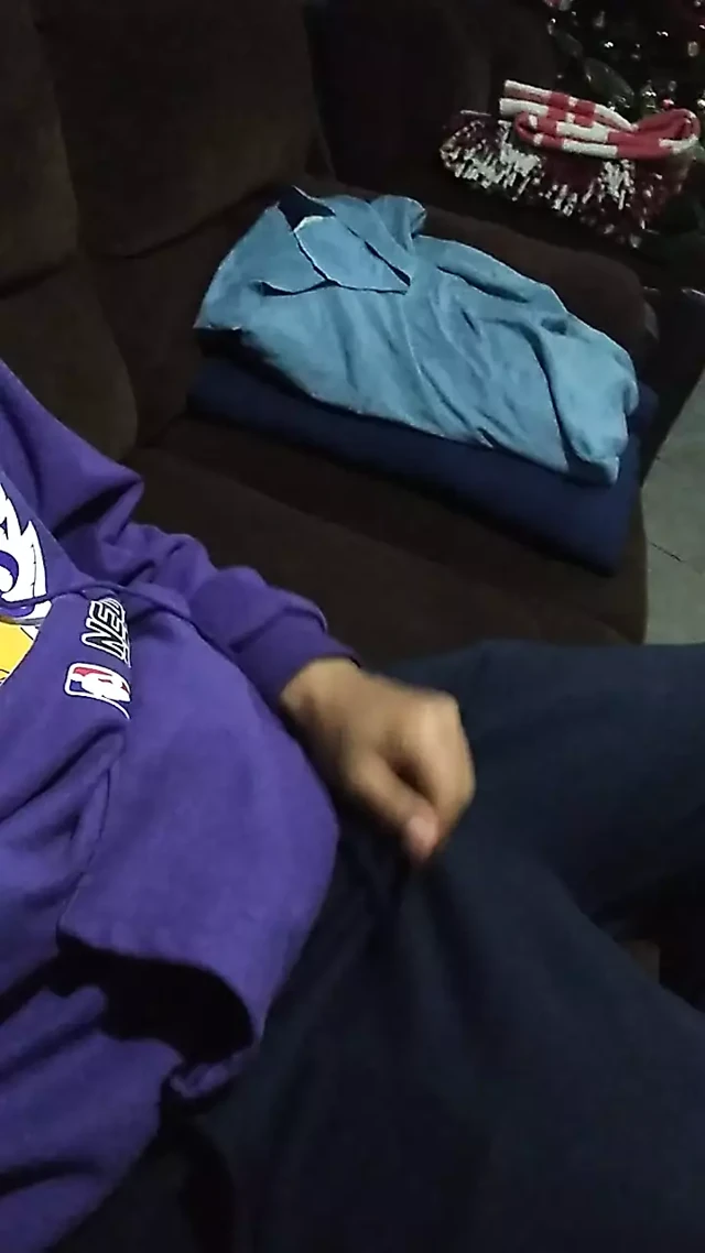 Hadi ama, seni kanepeye davet edeceğim.