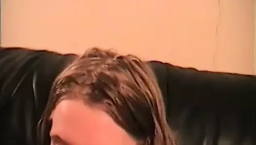 Sarışın alena'nın muhteşem cinsel performansı – güzel göğüsler ve ıslak amcık seni tahrik etmek istiyor