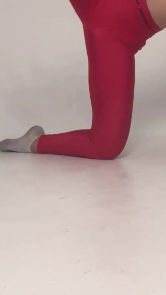 Deve toynağı tayt yoga teaser