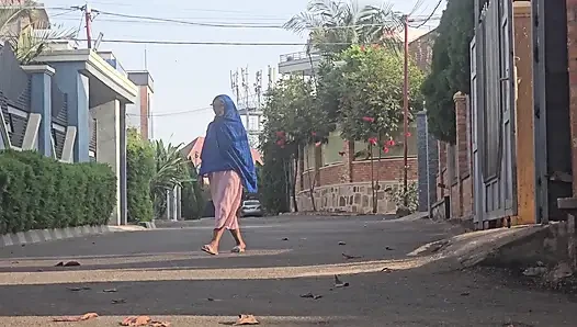 KADıN MASTRBATION NEREDEYSE SIKILIYOR TAM VIDEO