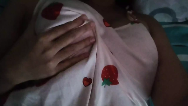 Büyük yuvarlak memeler