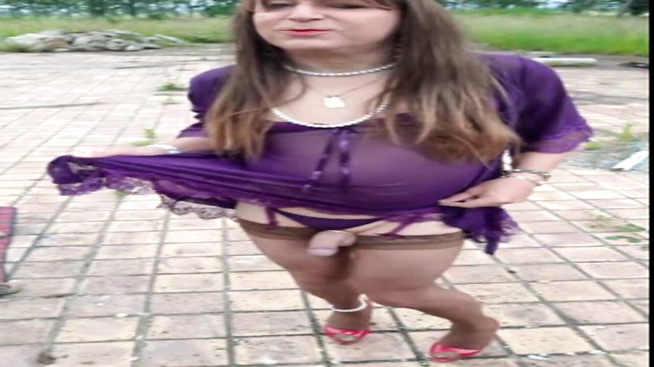 Transvestite in nature