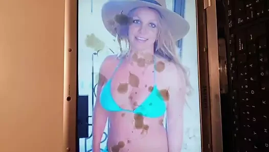 Britney Spears boşalma anısına 91