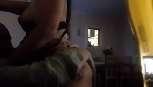 lanet karısı üzerinde kanepe