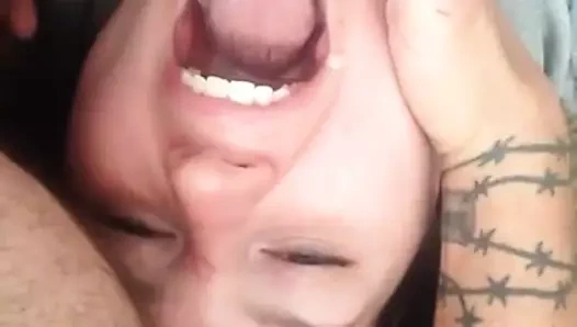 Pazar sabahı kahvaltı olarak boşalmak