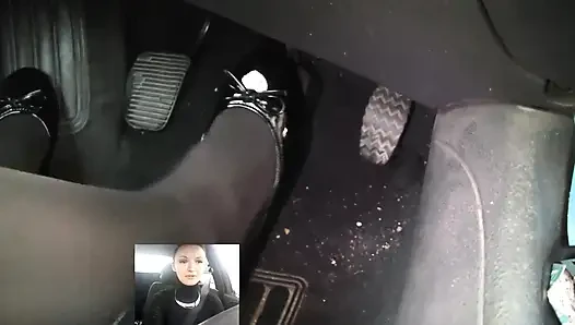 Siyah patentli dairelerde çığlık çığlığa fren arızası