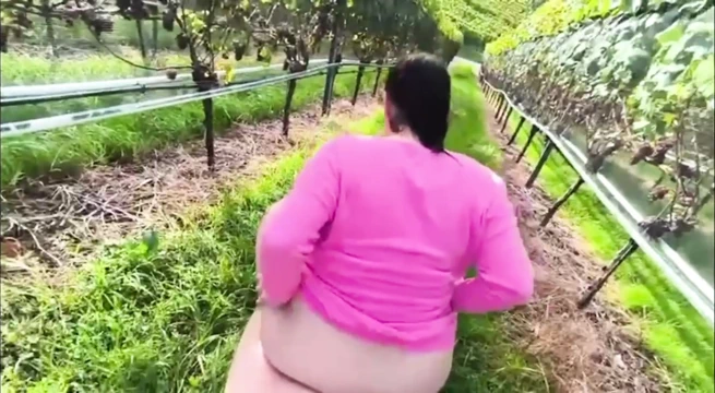 Fierce fuck in the vineyards