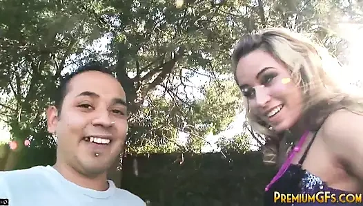 Porno yıldızı Aleksa oral seks ve sert seks