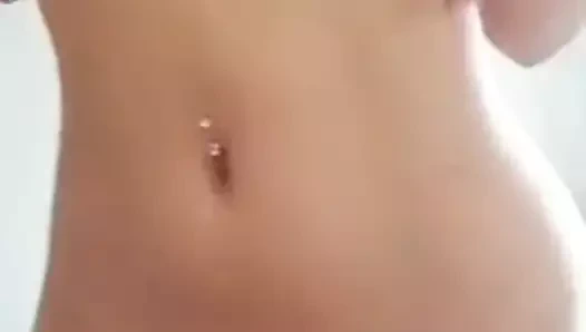 Adil kız yanıp sönüyor