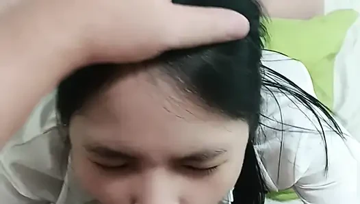 Üvey erkek kardeşime ayakla muamele ve gırtlağına kadar yutma verdim