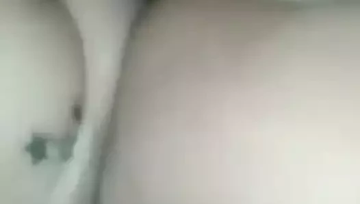 Trio dos chicas con su amigo argentina