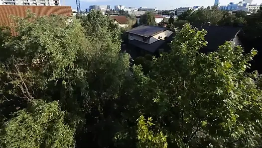 Sarışın Bomba Amcığı Sikiyor Ve Yarağı Çılgınca Gırtlağına Kadar Alıyor