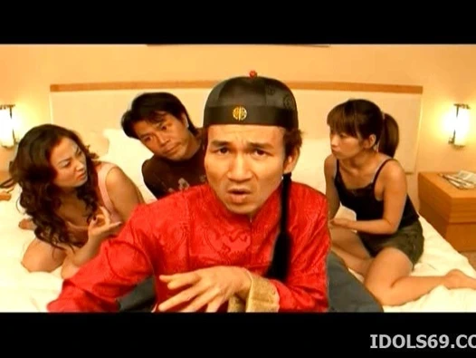 Sıcak lisa deli horoz paylaşımı üçlü - hotajp.com daha fazla