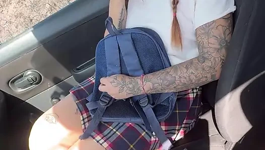 Morbid taksi şoförü kıza anlaşma teklif ediyor