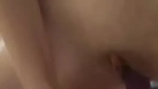 Mastürbasyon yapan sürtük