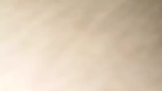 Hintli kadın ateşli sikişiyor