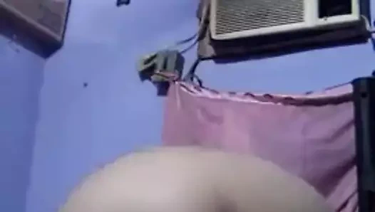 Milf ile dev göğüsler