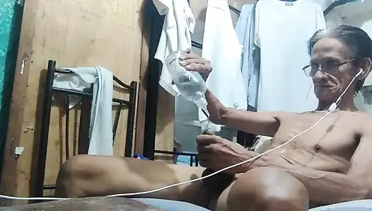 İyi pozisyon alma sikime mastürbasyon yapıyorum çok iyi duygular boşalıyorum