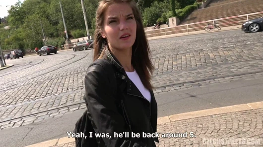 Çek sokakları - şimdiye kadarki en ürperen kız