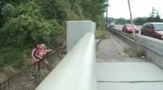 Birkaç sergi ve açık sevişiyor